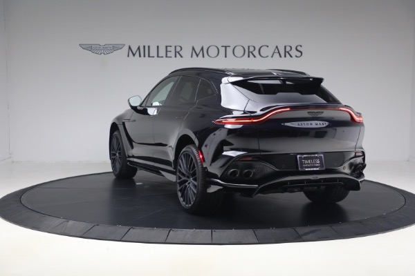 Used 2025 Aston Martin DBX 707 for sale $209,900 at Pagani of Greenwich in Greenwich CT 06830 7