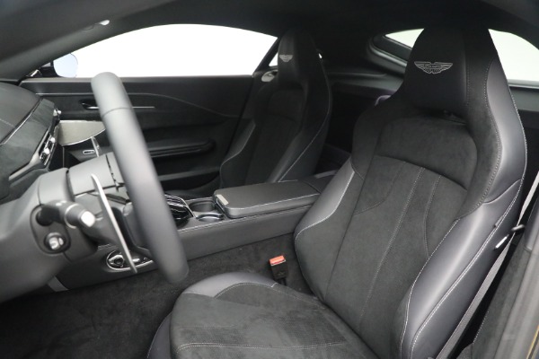 New 2025 Aston Martin Vantage for sale Sold at Pagani of Greenwich in Greenwich CT 06830 16