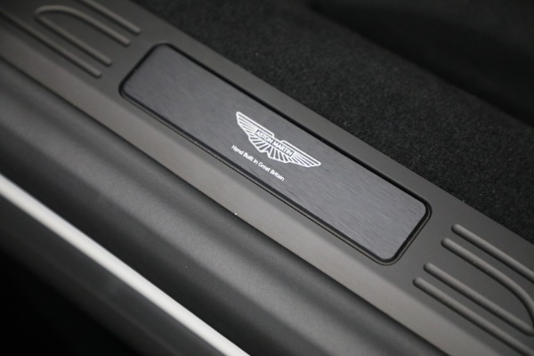 New 2025 Aston Martin Vantage for sale Sold at Pagani of Greenwich in Greenwich CT 06830 21