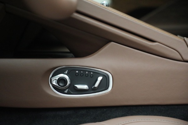 Used 2025 Aston Martin DB12 V8 for sale $245,900 at Pagani of Greenwich in Greenwich CT 06830 21
