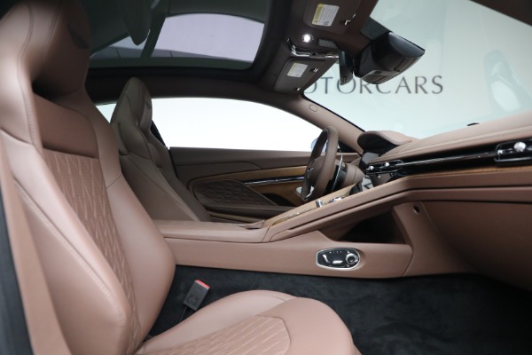 Used 2025 Aston Martin DB12 V8 for sale $245,900 at Pagani of Greenwich in Greenwich CT 06830 25