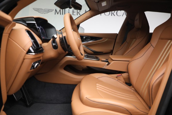 New 2025 Aston Martin DBX707 for sale $288,000 at Pagani of Greenwich in Greenwich CT 06830 14