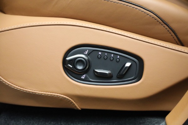 New 2025 Aston Martin DBX707 for sale $288,000 at Pagani of Greenwich in Greenwich CT 06830 18