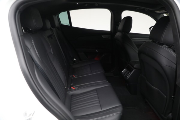 New 2025 Maserati Grecale Modena for sale Sold at Pagani of Greenwich in Greenwich CT 06830 15