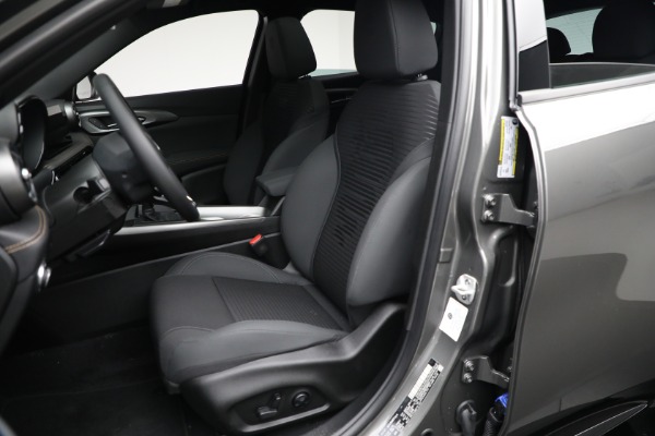 New 2025 Alfa Romeo Tonale AWD for sale Sold at Pagani of Greenwich in Greenwich CT 06830 10