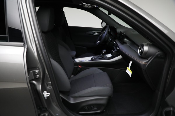 New 2025 Alfa Romeo Tonale for sale Sold at Pagani of Greenwich in Greenwich CT 06830 16