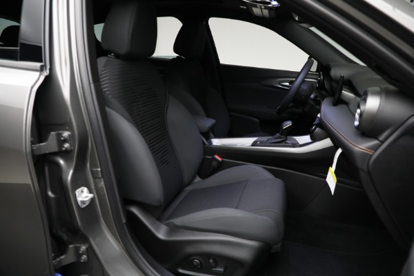 New 2025 Alfa Romeo Tonale for sale Sold at Pagani of Greenwich in Greenwich CT 06830 17