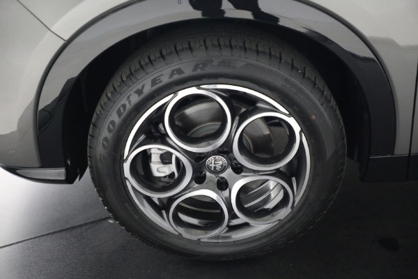 New 2025 Alfa Romeo Tonale for sale Sold at Pagani of Greenwich in Greenwich CT 06830 25