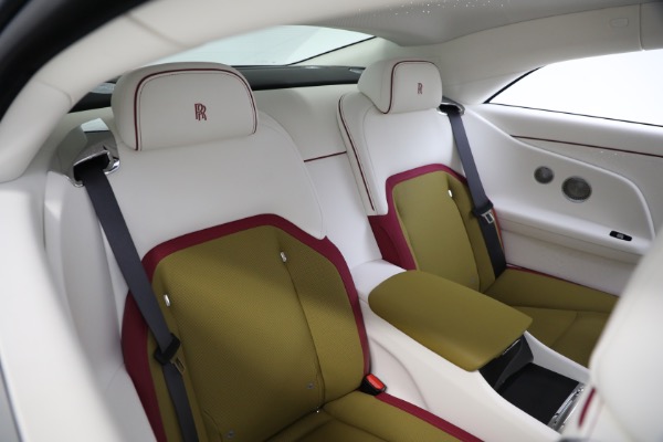 Used 2025 Rolls-Royce Spectre for sale $409,900 at Pagani of Greenwich in Greenwich CT 06830 21