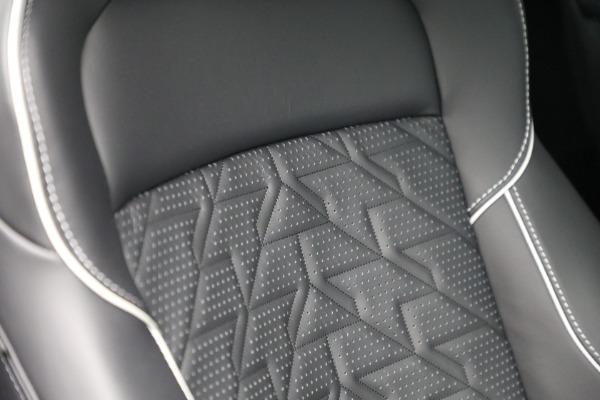 New 2025 Aston Martin Vanquish for sale Sold at Pagani of Greenwich in Greenwich CT 06830 27