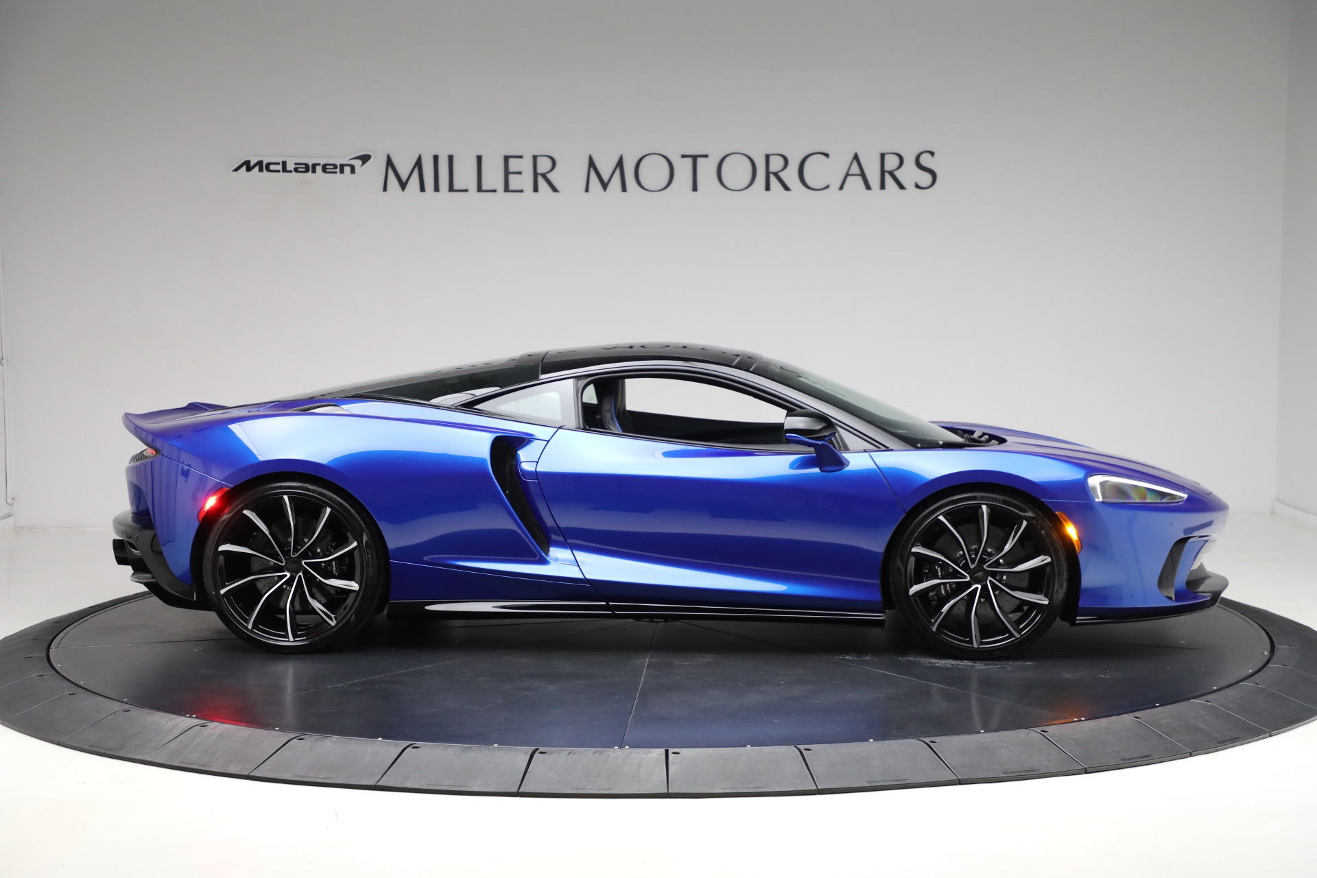 2025 McLaren GTS Base - Photo 10