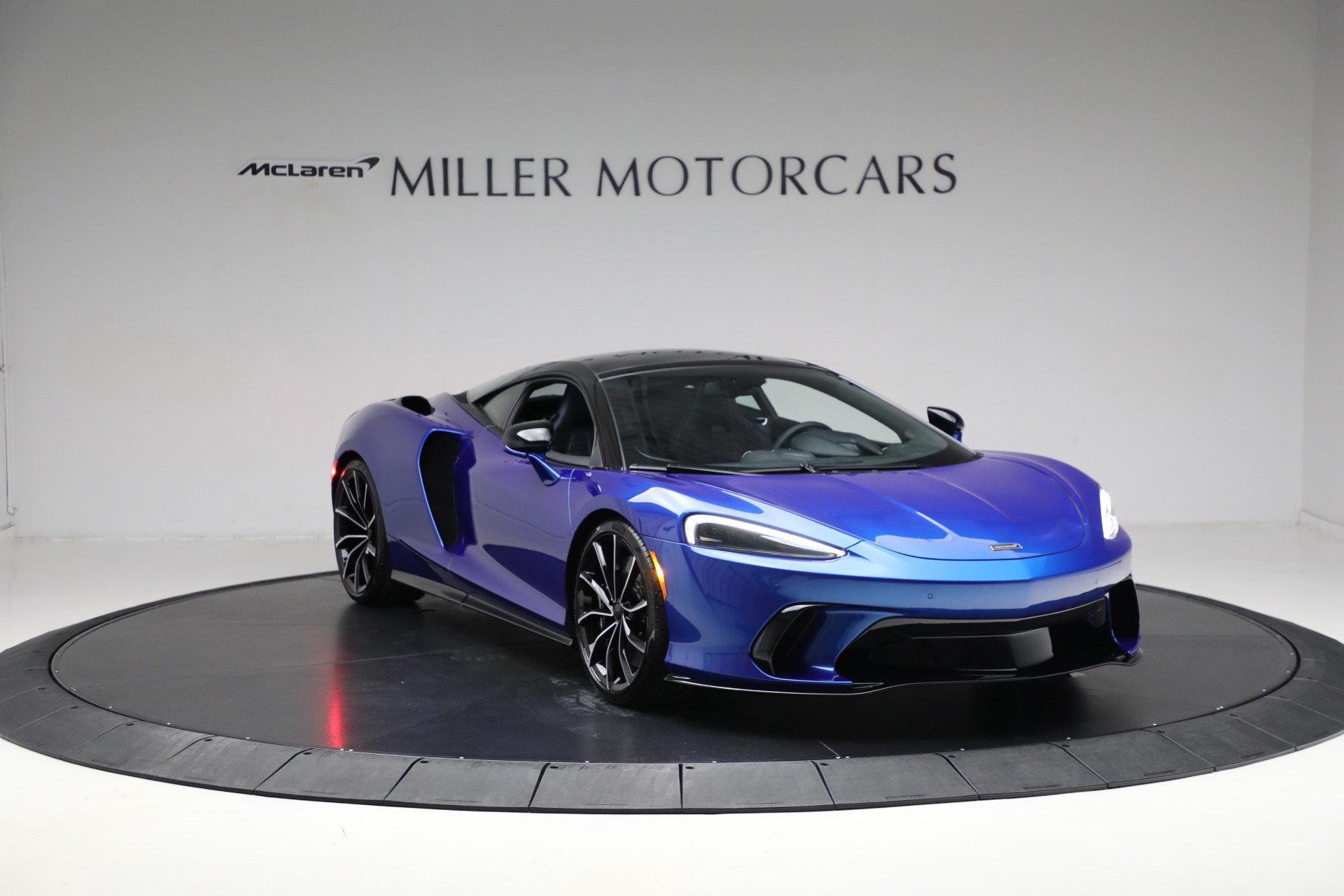 2025 McLaren GTS Base - Photo 12
