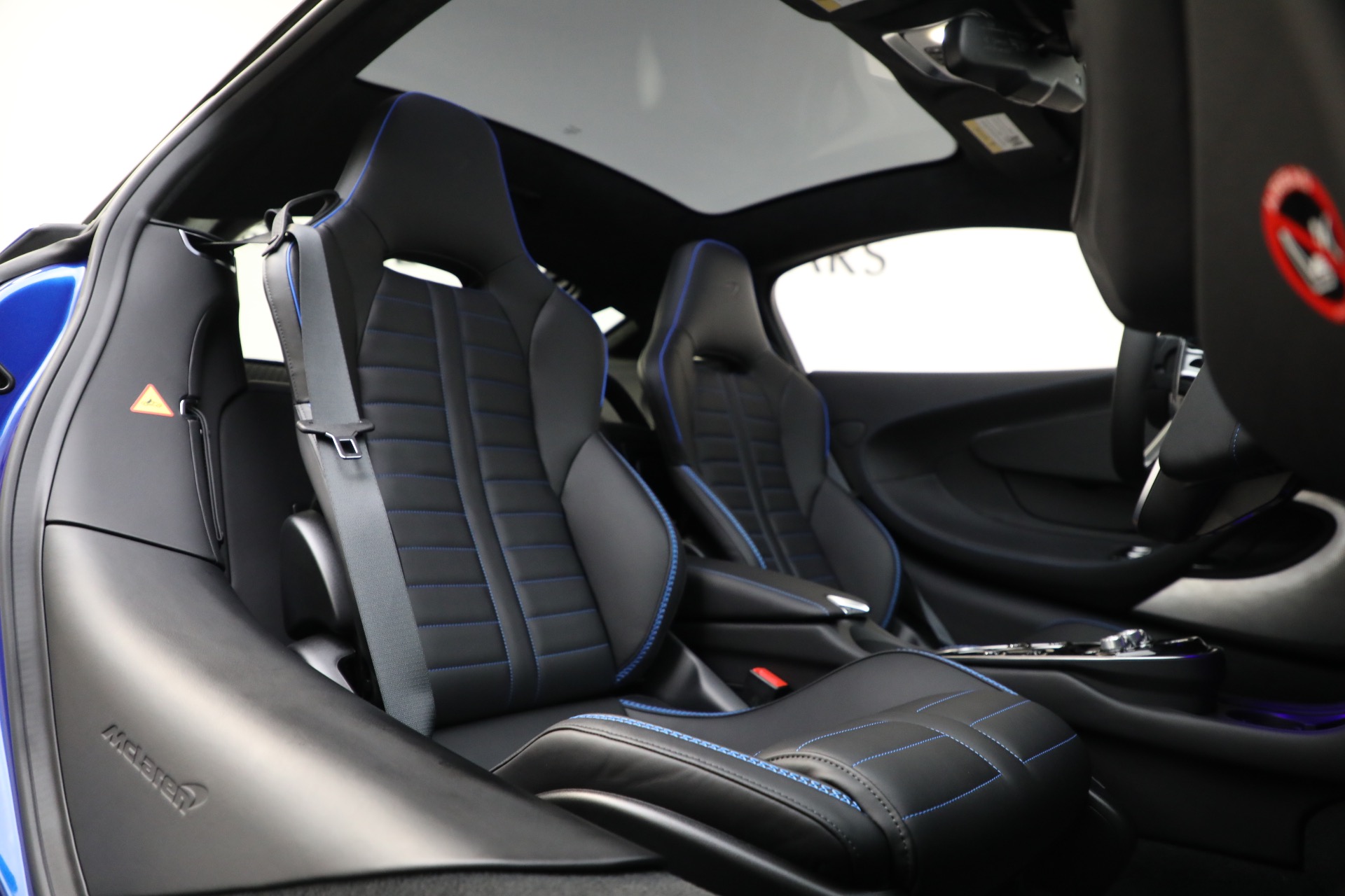 2025 McLaren GTS Base - Photo 21