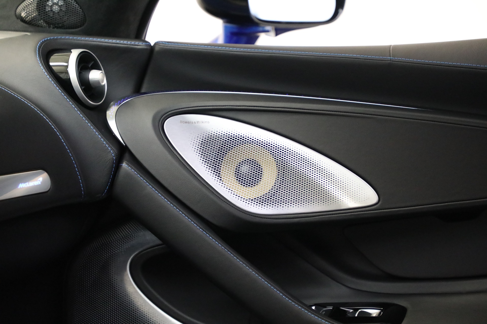 2025 McLaren GTS Base - Photo 26