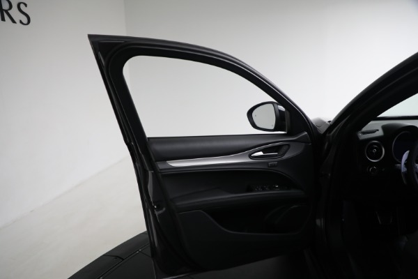 New 2025 Alfa Romeo Stelvio for sale Sold at Pagani of Greenwich in Greenwich CT 06830 18