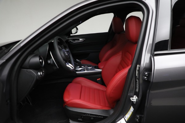 New 2025 Alfa Romeo Giulia Veloce for sale Sold at Pagani of Greenwich in Greenwich CT 06830 10