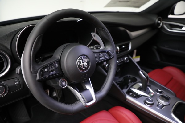 New 2025 Alfa Romeo Giulia Veloce for sale Sold at Pagani of Greenwich in Greenwich CT 06830 9