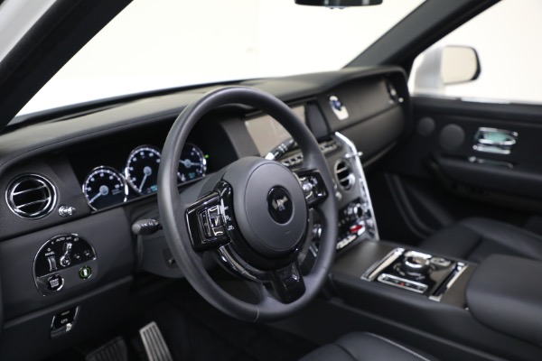 Used 2022 Rolls-Royce Cullinan for sale Sold at Pagani of Greenwich in Greenwich CT 06830 16