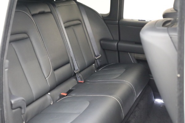 Used 2022 Rolls-Royce Cullinan for sale Sold at Pagani of Greenwich in Greenwich CT 06830 21