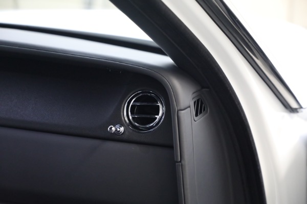 Used 2022 Rolls-Royce Cullinan for sale Sold at Pagani of Greenwich in Greenwich CT 06830 25