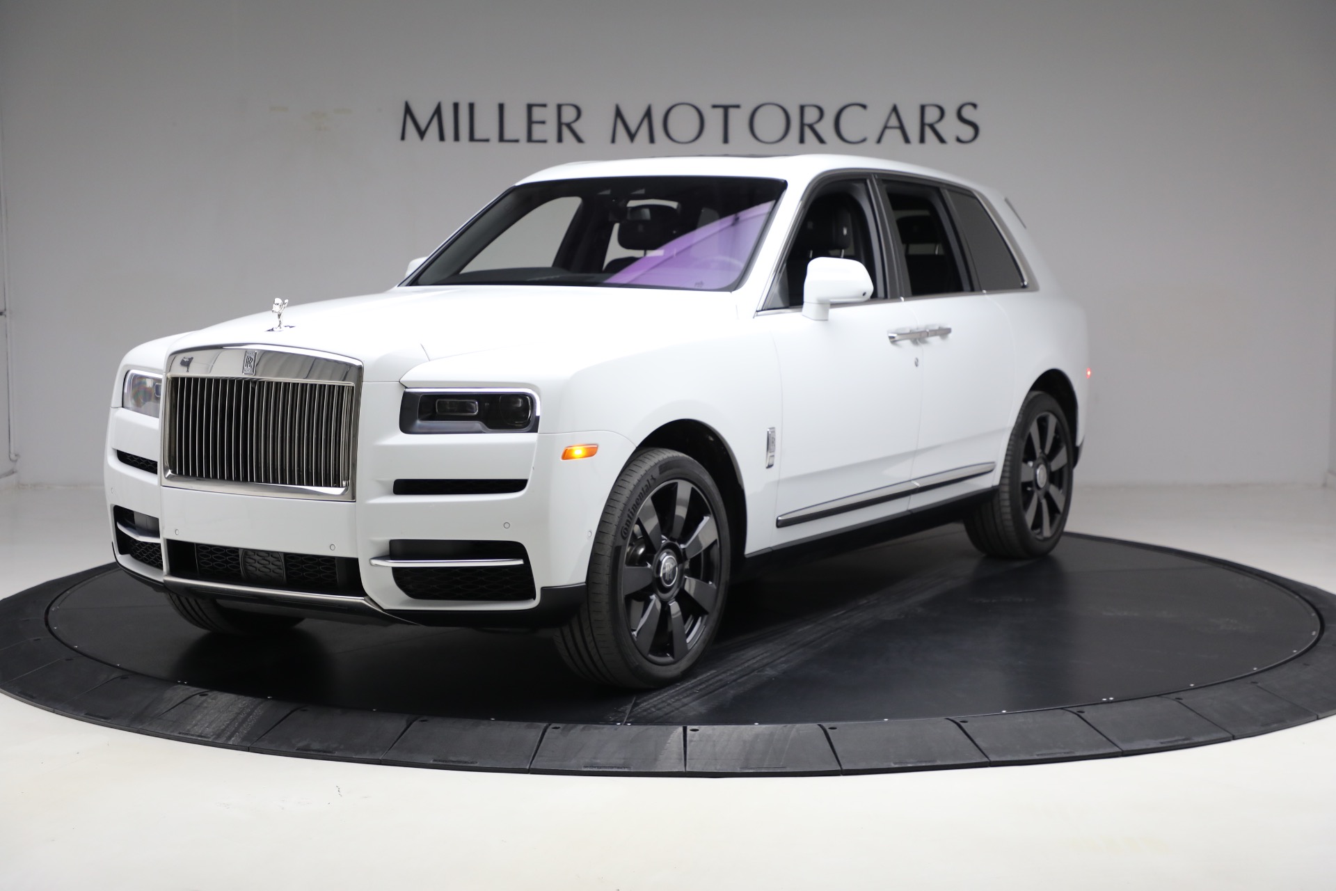 Used 2022 Rolls-Royce Cullinan for sale Sold at Pagani of Greenwich in Greenwich CT 06830 1