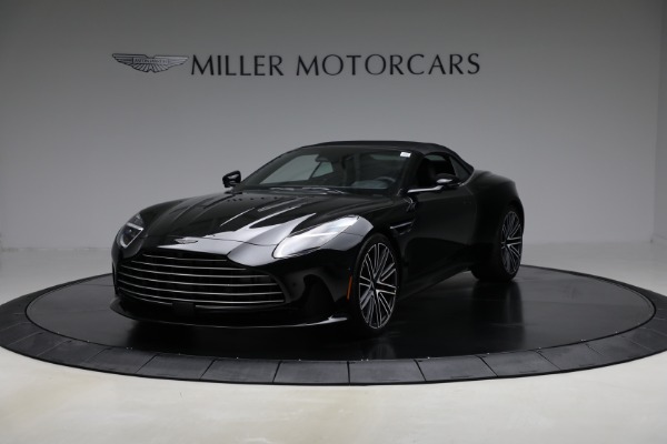 New 2025 Aston Martin DB12 Volante for sale $301,700 at Pagani of Greenwich in Greenwich CT 06830 13