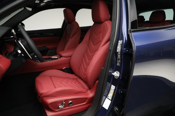 New 2025 Maserati Grecale Modena for sale Sold at Pagani of Greenwich in Greenwich CT 06830 11