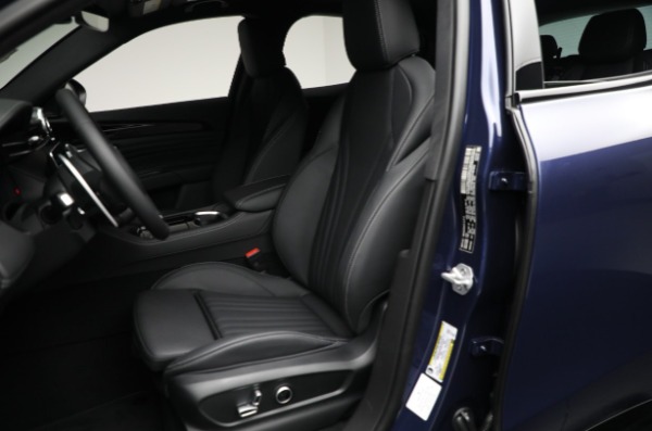 New 2025 Maserati Grecale Modena for sale $68,443 at Pagani of Greenwich in Greenwich CT 06830 10