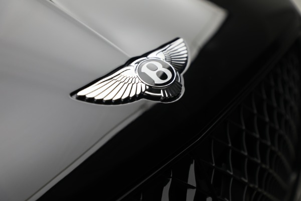 New 2025 Bentley Bentayga V8 for sale $228,900 at Pagani of Greenwich in Greenwich CT 06830 14
