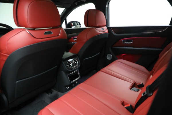 New 2025 Bentley Bentayga V8 for sale $228,900 at Pagani of Greenwich in Greenwich CT 06830 22