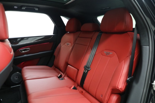 New 2025 Bentley Bentayga V8 for sale $228,900 at Pagani of Greenwich in Greenwich CT 06830 24