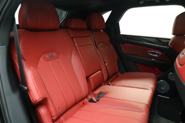 New 2025 Bentley Bentayga V8 for sale $228,900 at Pagani of Greenwich in Greenwich CT 06830 28