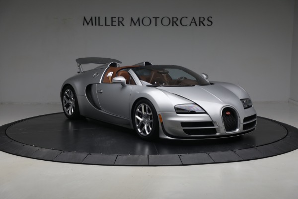 Used 2015 Bugatti Veyron 16.4 Grand Sport Vitesse for sale Sold at Pagani of Greenwich in Greenwich CT 06830 11