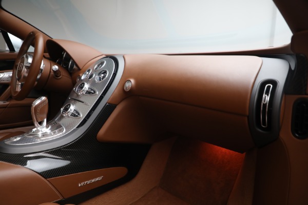 Used 2015 Bugatti Veyron 16.4 Grand Sport Vitesse for sale Sold at Pagani of Greenwich in Greenwich CT 06830 20