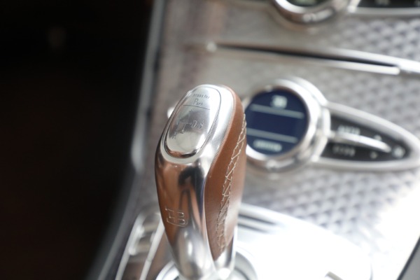 Used 2015 Bugatti Veyron 16.4 Grand Sport Vitesse for sale Sold at Pagani of Greenwich in Greenwich CT 06830 24