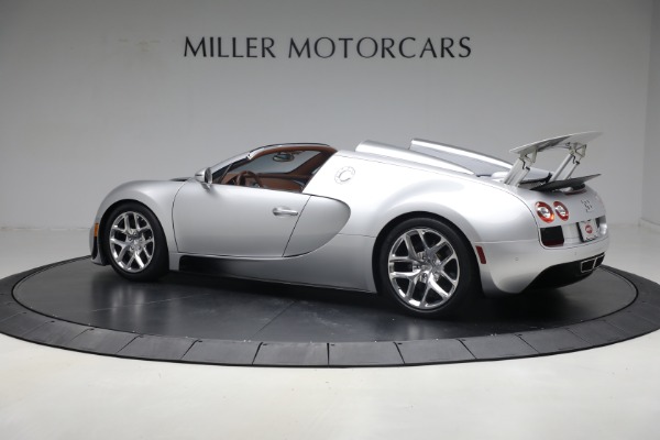 Used 2015 Bugatti Veyron 16.4 Grand Sport Vitesse for sale Sold at Pagani of Greenwich in Greenwich CT 06830 4