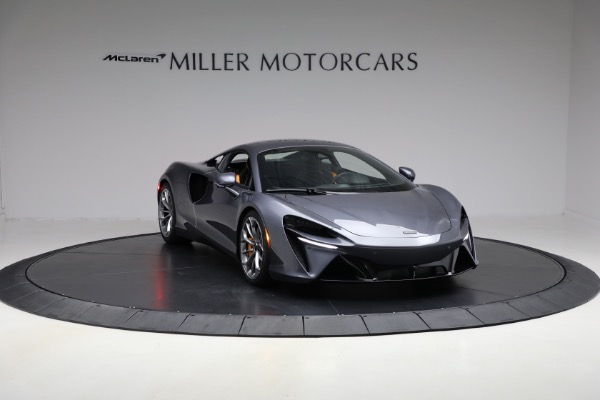 Used 2025 McLaren Artura Vision for sale $292,398 at Pagani of Greenwich in Greenwich CT 06830 11