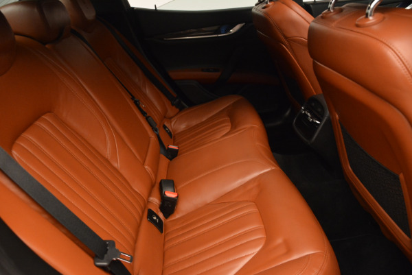 Used 2014 Maserati Ghibli S Q4 for sale Sold at Pagani of Greenwich in Greenwich CT 06830 24