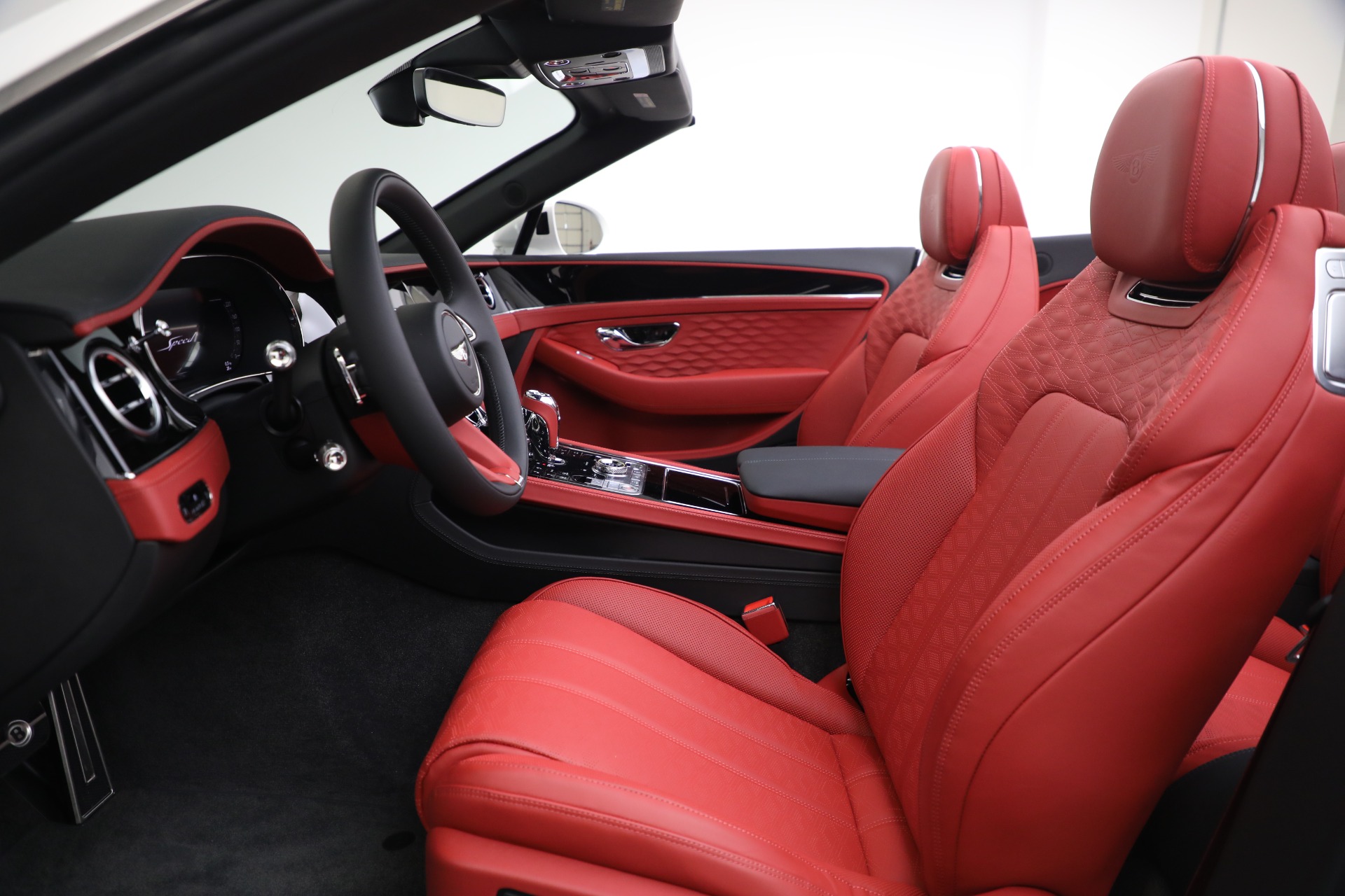 2025 Bentley Continental GTC Speed - Photo 29