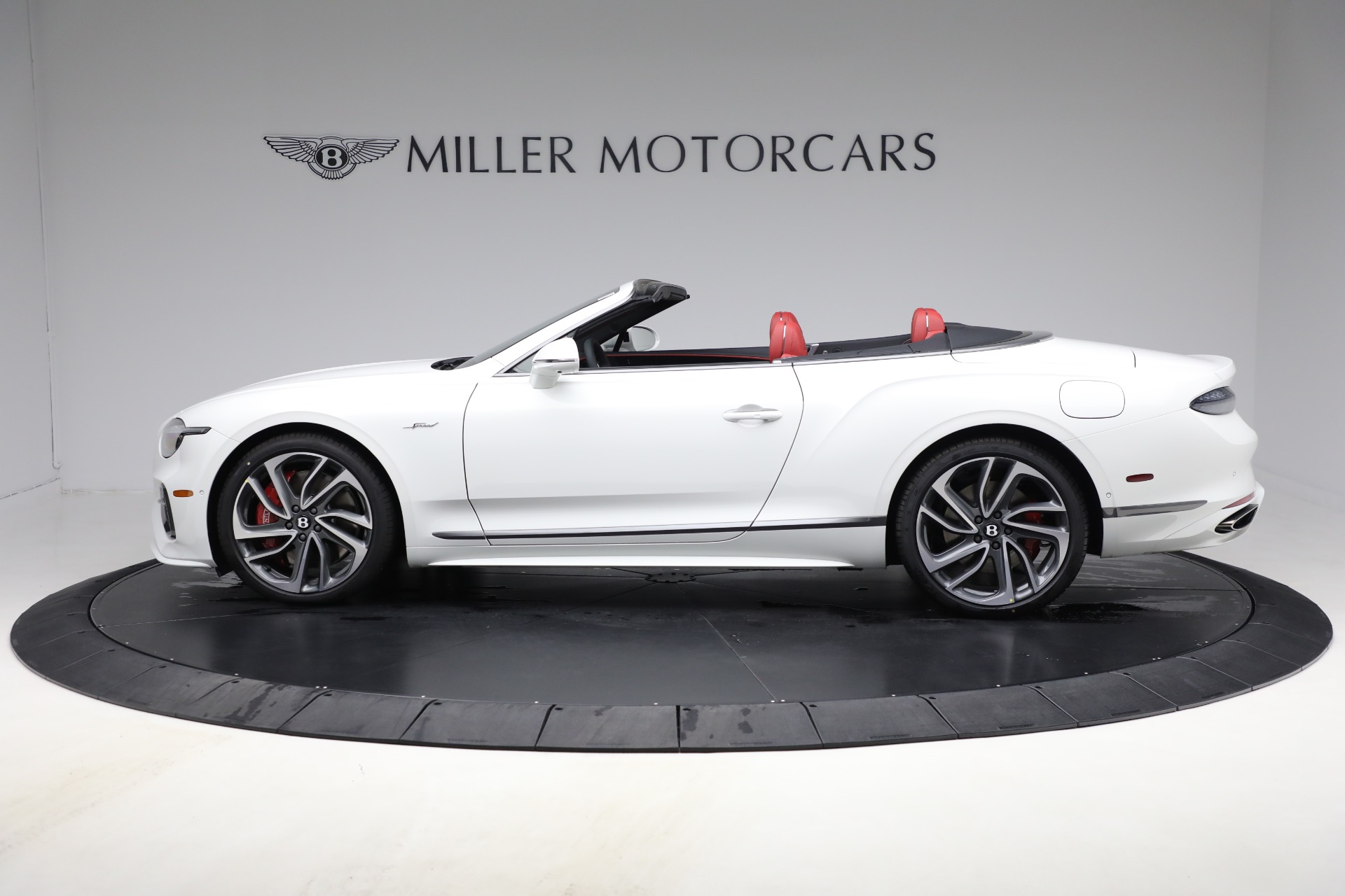 2025 Bentley Continental GTC Speed - Photo 3