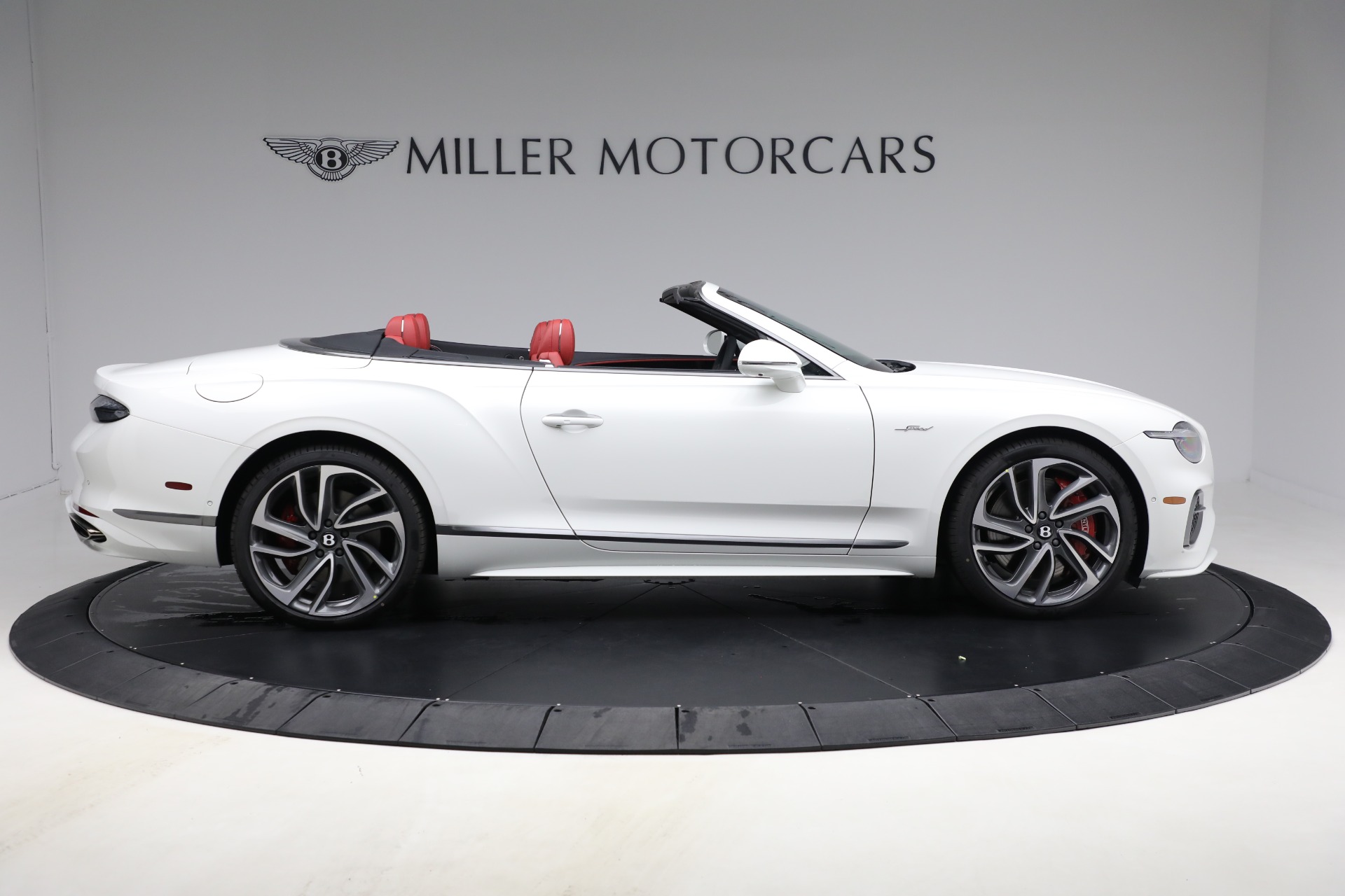 2025 Bentley Continental GTC Speed - Photo 8