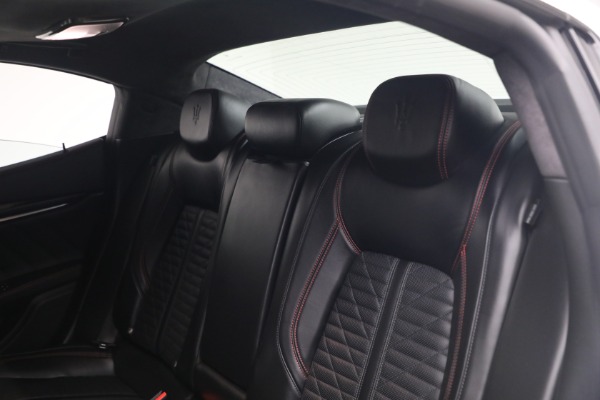 Used 2022 Maserati Ghibli Modena Q4 for sale $37,900 at Pagani of Greenwich in Greenwich CT 06830 18