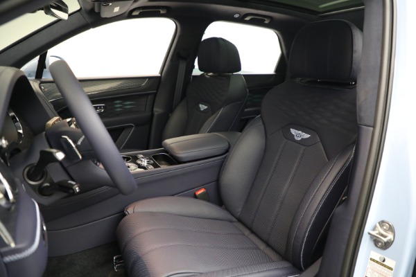 New 2025 Bentley Bentayga Azure V8 for sale $245,900 at Pagani of Greenwich in Greenwich CT 06830 17
