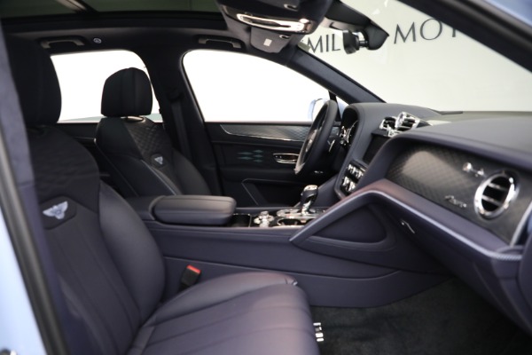 New 2025 Bentley Bentayga Azure V8 for sale $245,900 at Pagani of Greenwich in Greenwich CT 06830 24