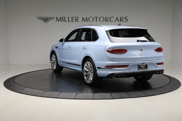 New 2025 Bentley Bentayga Azure V8 for sale $245,900 at Pagani of Greenwich in Greenwich CT 06830 5