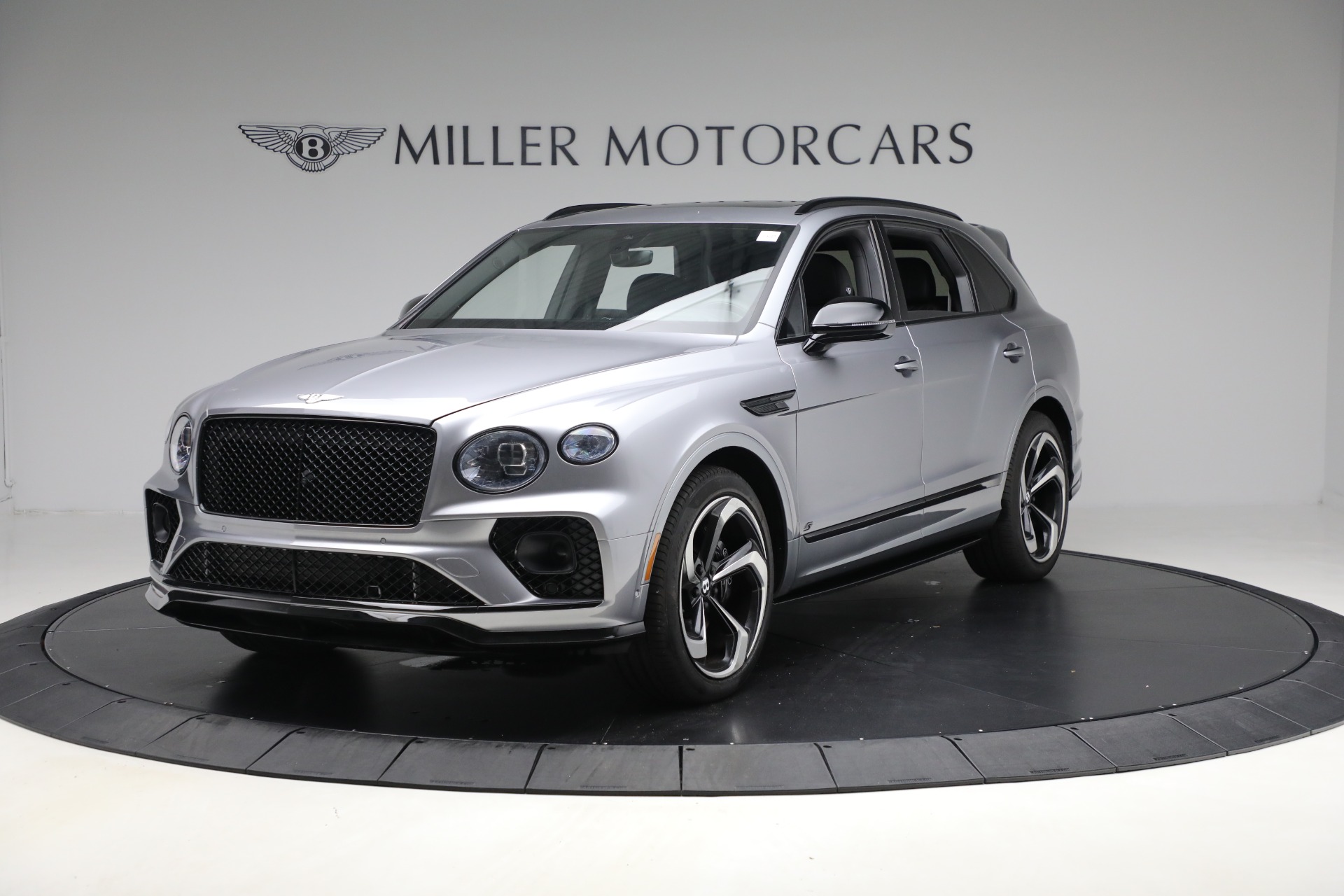 Used 2022 Bentley Bentayga S V8 for sale Sold at Pagani of Greenwich in Greenwich CT 06830 1