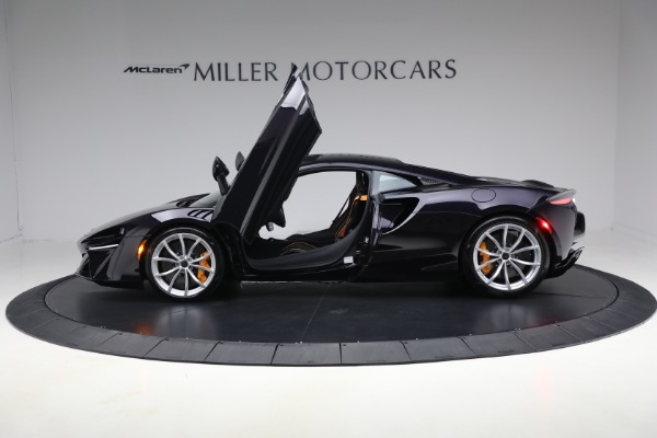 New 2025 McLaren Artura TechLux for sale Sold at Pagani of Greenwich in Greenwich CT 06830 14