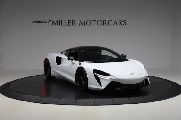 Used 2023 McLaren Artura TechLux for sale Sold at Pagani of Greenwich in Greenwich CT 06830 12