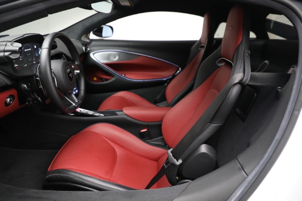 Used 2023 McLaren Artura TechLux for sale Sold at Pagani of Greenwich in Greenwich CT 06830 23