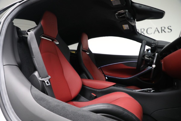 Used 2023 McLaren Artura TechLux for sale Sold at Pagani of Greenwich in Greenwich CT 06830 25